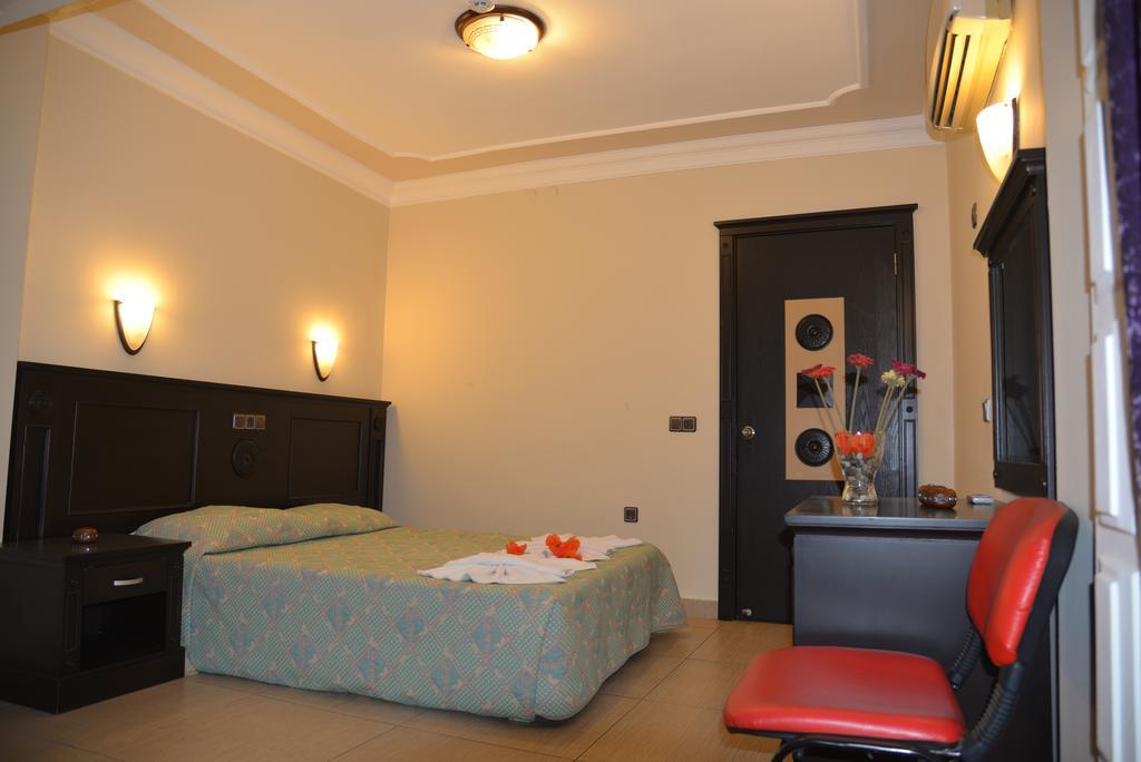 Fidan Apart Hotel マルマリス 部屋 写真